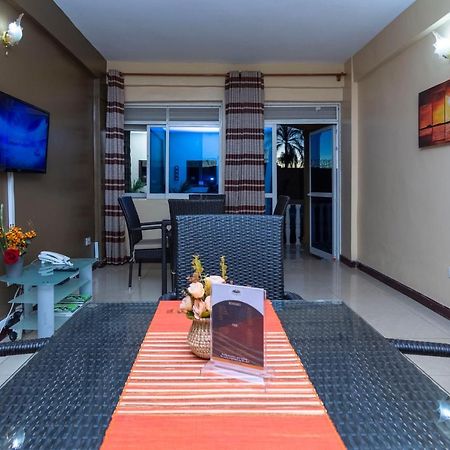 Karibu Bb Suites Entebbe Eksteriør bilde